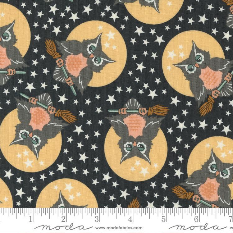 Owl O Ween Midnight 31190 17 Moda #1 (32210)