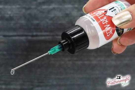 Sew Retro Sewing Machine Oil (33355)