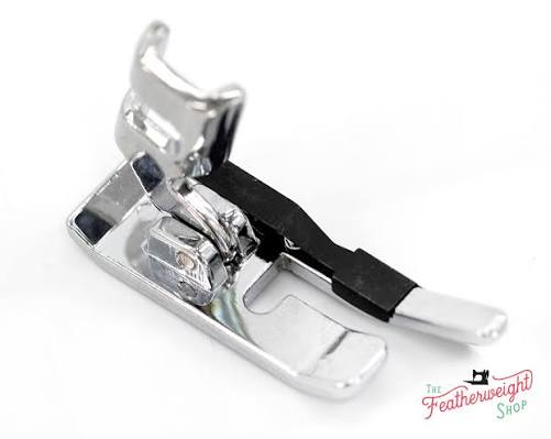 The Featherweight Shop 1/4" Hinged Foot (33947)