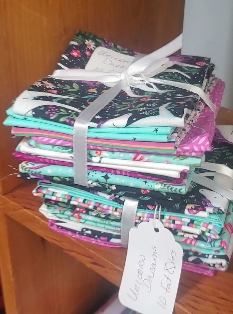 Unicorn Dreams FQ Bundle (10)