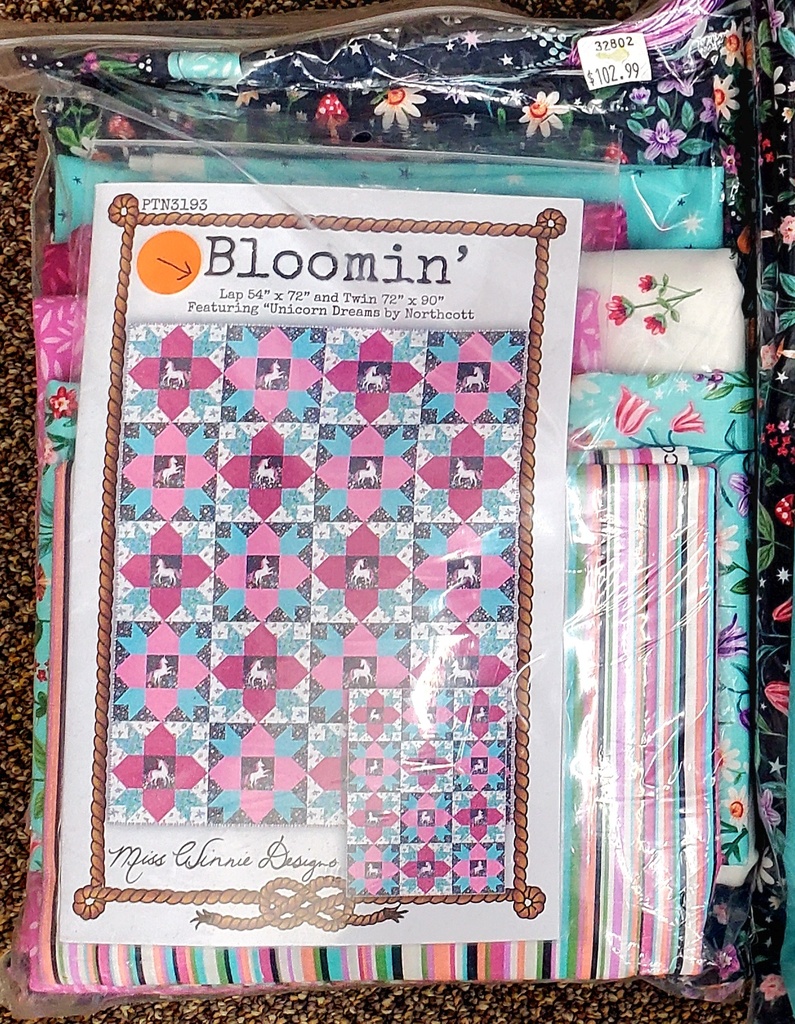 Bloomin' Quilt Kit - Unicorn Dreams 54"x72"