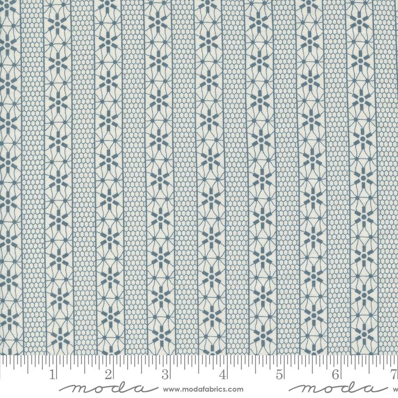 Snowman Gather IV Snow 49252 11 Moda #1 (34311)
