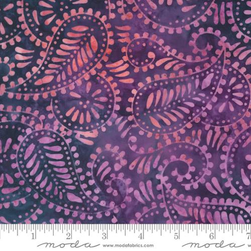 Berrylicious Batiks Plum 4368 28 Moda #1 (34894)