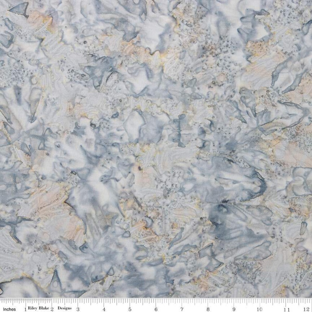 Expressions Batiks Elementals Color Play Mottled Frost (34974)