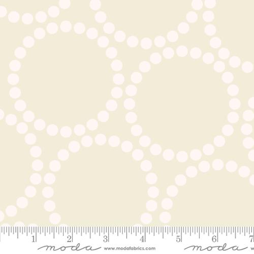 108" Pearl Bracelet Eggshell 108023 41 (35712)