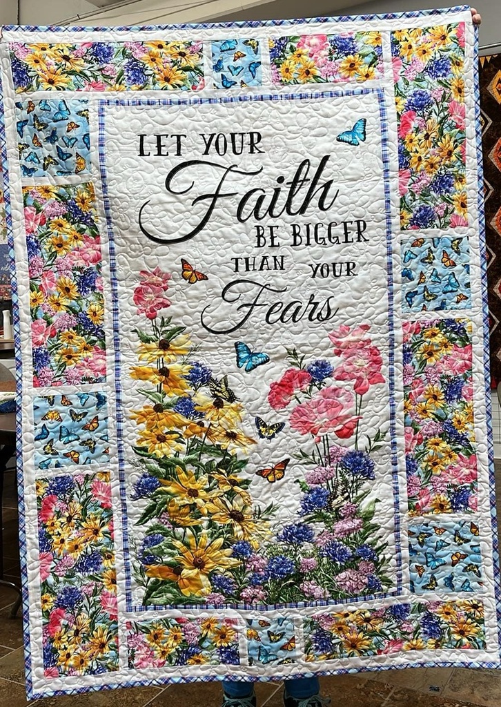 Message Board 2.0 finished Quilt 39 x 53 (36355)