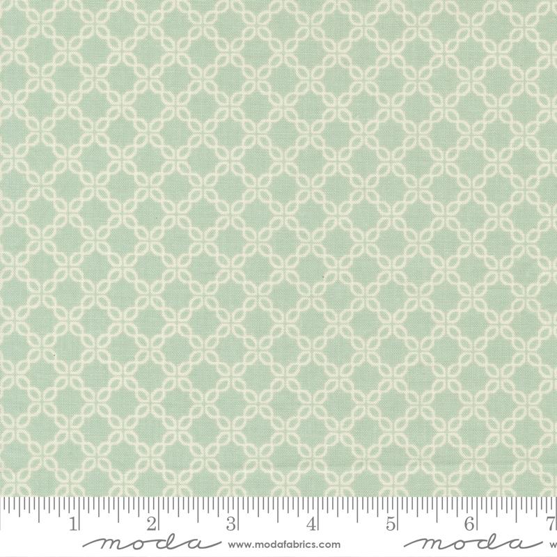 Sunbonnet Dusty Blue 31768 21 (36551)