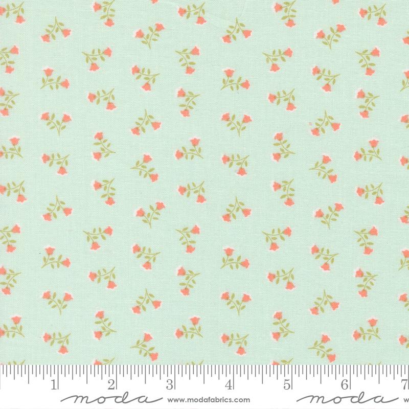 Sunbonnet Pale Blue 31763 19 (36573)