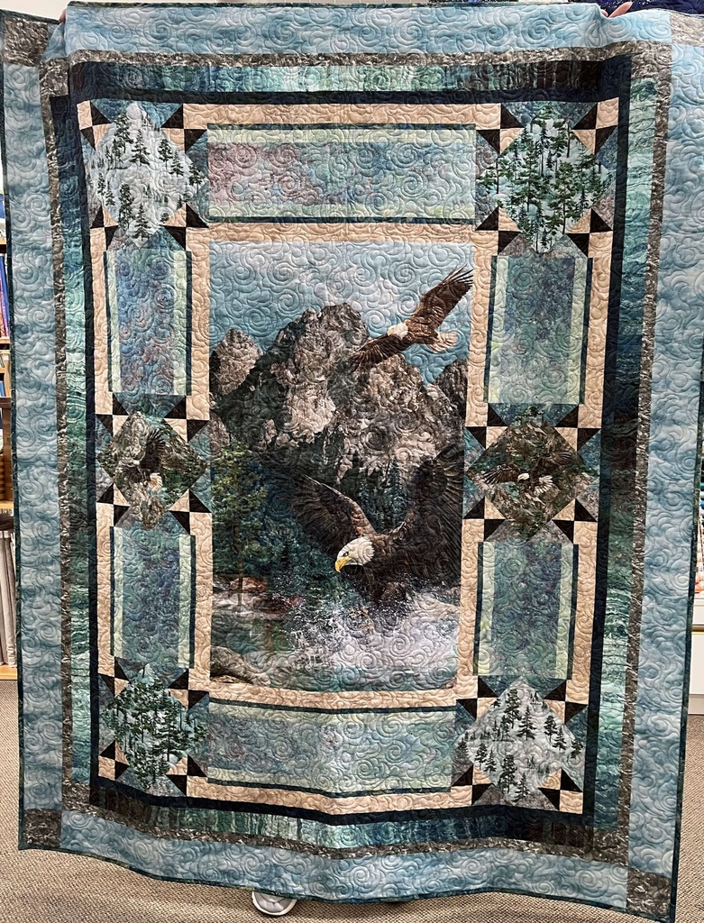 Soaring with the Eagles Finished Quilt 68" x 82" (36650)