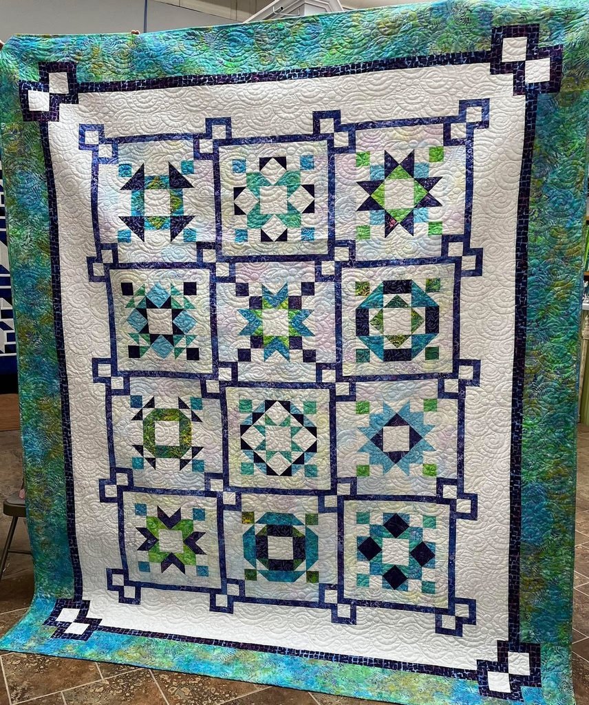 Daydream Finished Quilt 86" x 104" (36838)