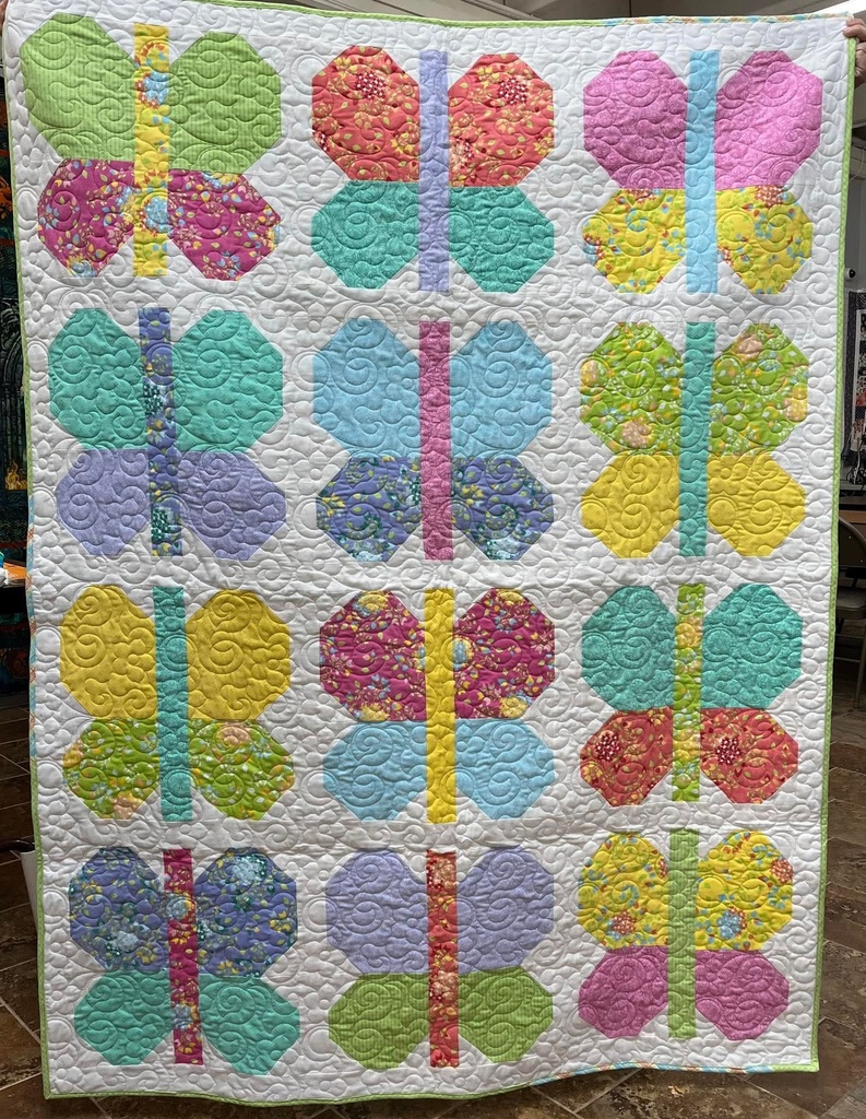 Butterfly Kaleidoscope Flannel Finished Quilt 55 x 74 (36971)