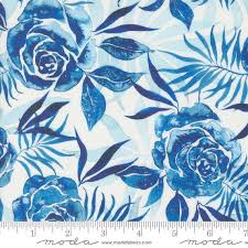 Coming Up Roses Cloud Sapphire 39783 13 Moda (33442)
