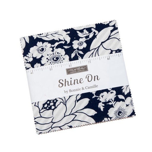 [27485] Shine On Charm Pack (27485)