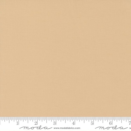 [33941] Bella Solids Almond 9900 243 Moda #1 (33941)