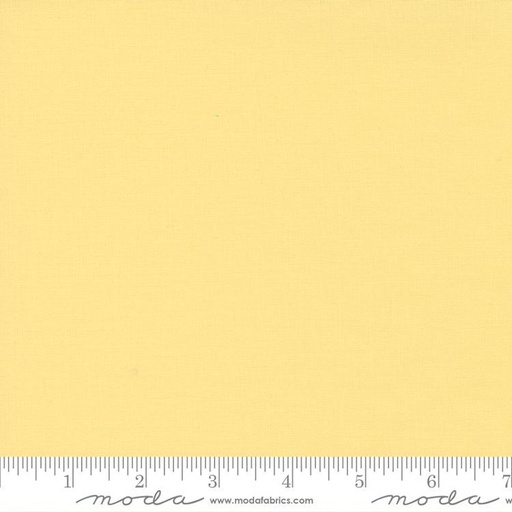 [31639] Bella Solids Canary 9900 272 Moda (31639)