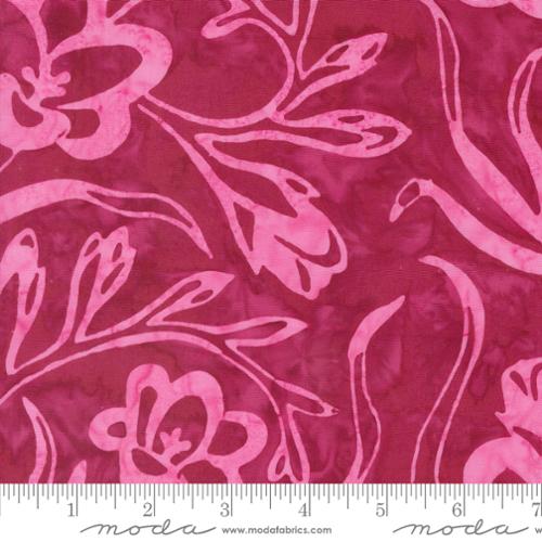 [34901] Berrylicious Batiks Cranberry 4368 20 Moda #1 (34901)