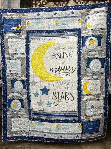 [35605] Our Sun, Our Moon, Our Stars finished quilt 55x68 (35605)