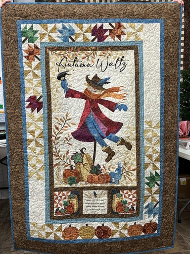 [35604] Autumn Waltz finished quilt 41x60 (35604)