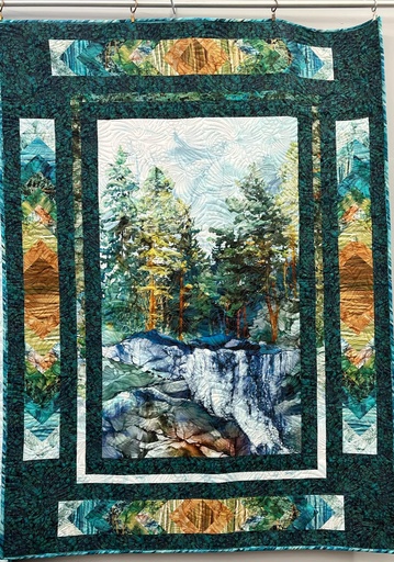 [35610] Viewpoint finished quilt 42 x 62 (35610)