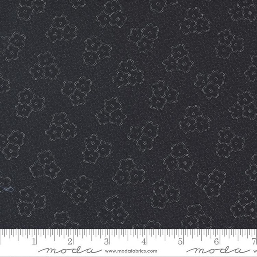 [31667] Clover Blossom Farm Mulch 9712 19 Moda #1 (31667)