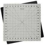 [32386] Fiskars 13x13 Rotating Cutting Mat (32386)