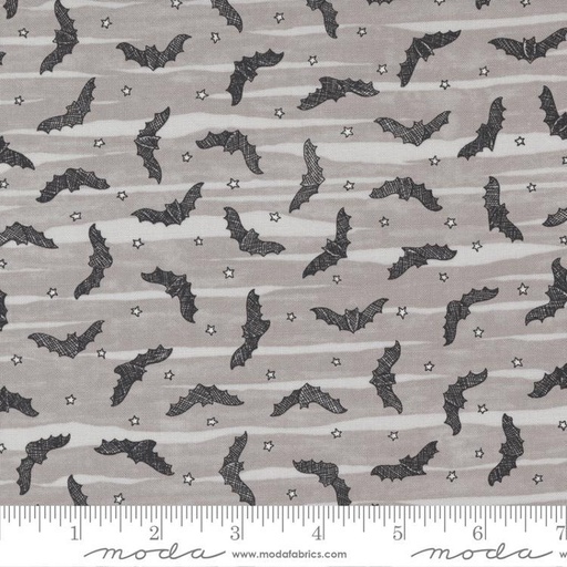 [30998] Ghostly Greetings Granite Grey 56046 14 Moda #1 (30998)